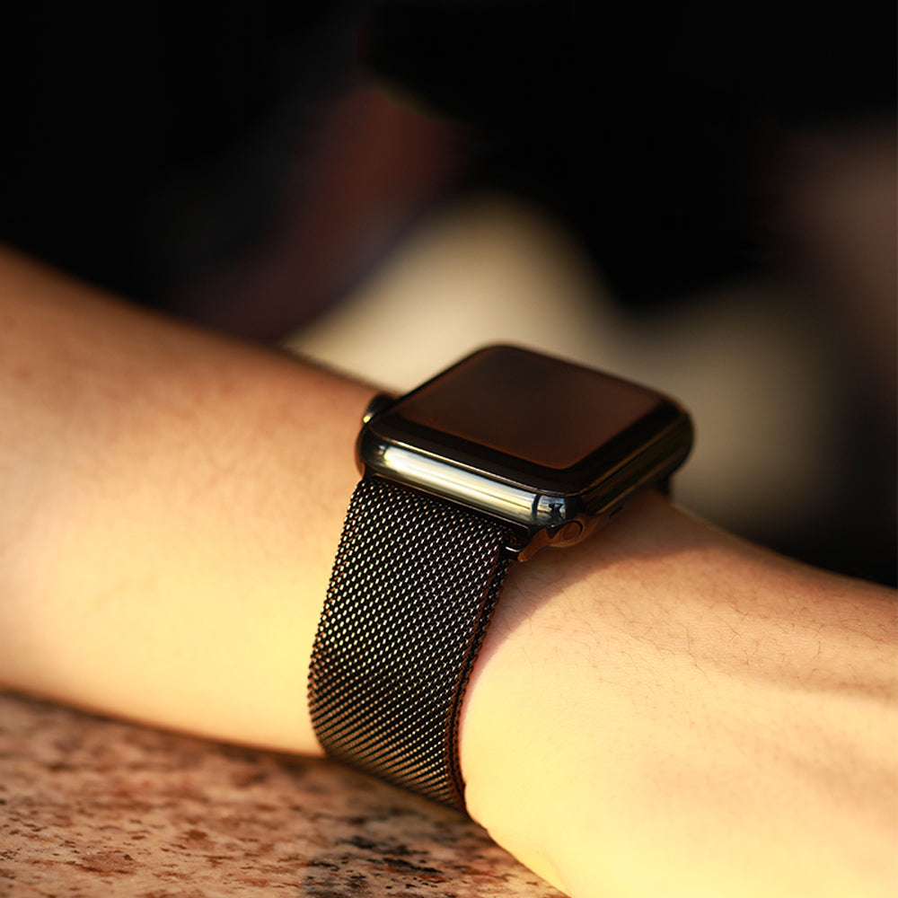 Apple Watch 41mm / 40mm / 38mm | Milanese Magnetic Straps | Black